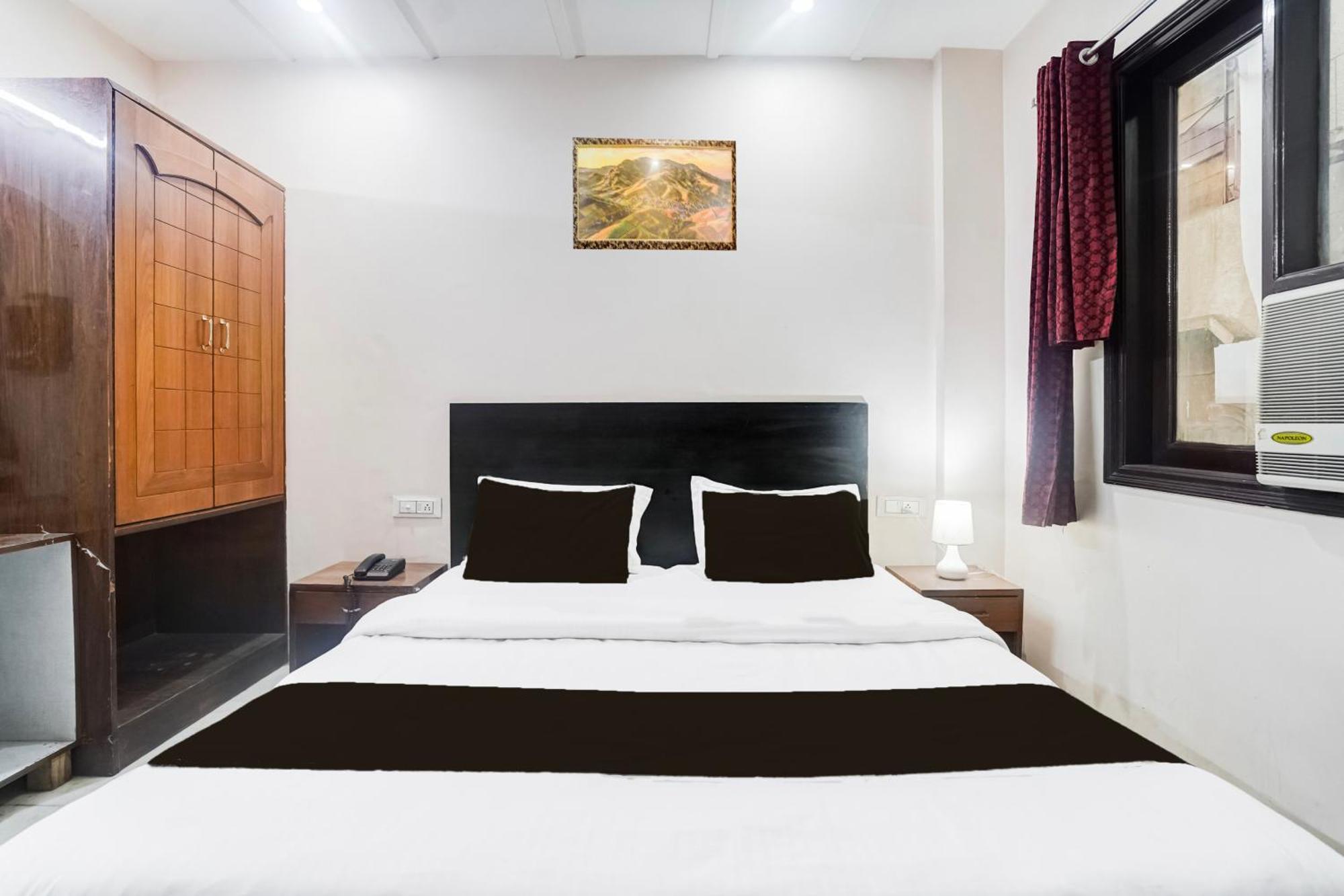 Fabhotel De Gold New Delhi Exterior photo